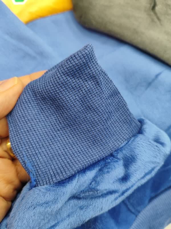 ست هودی شلوار مخمل وارداتی طرح استل345 سایز50تا60