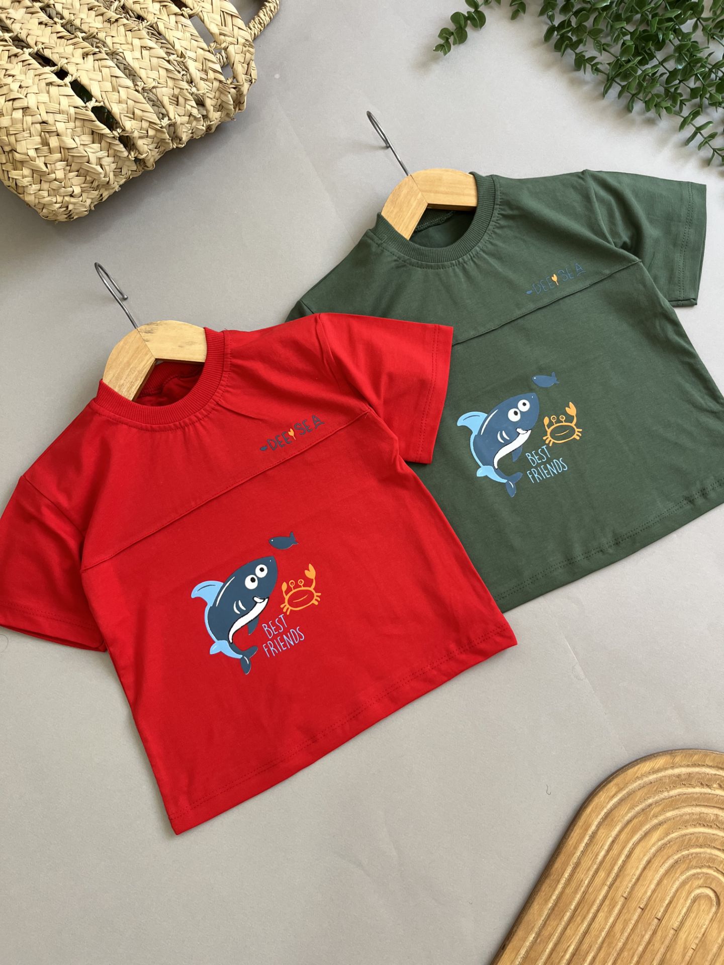 تیشرت تک نهنگ522 سایز35تا45